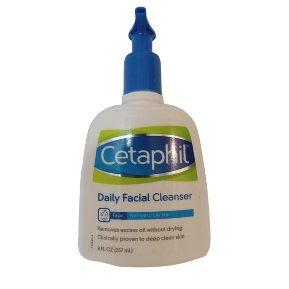 Cetaphil Daily Facial Cleanser Women Men Kids Size 8 OZ For Normal To Oily Skin - Picture 5 of 5